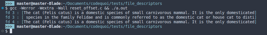 Résultat d’un programme de test en C qui illustre le fait qu’un descripteur de fichier a une tête de lecture qui contrôle sa position dans le fichier. Quand on ouvre une deuxième fois le fichier, les deux descripteurs de fichier ne partagent pas la même tête de lecture.